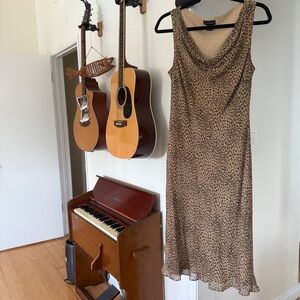 Ann Taylor 100% Silk Leopard animal Print Fit Flare Lined Dress size 12